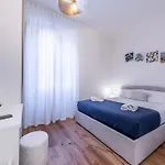 Porta Venezia Bilocale Moderno Apartament Mediolan