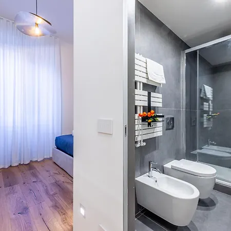 Apartamento Porta Venezia Bilocale Moderno *